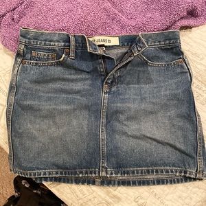 gap jean skirt! one of my favorite pieces, just doesn’t fit :(